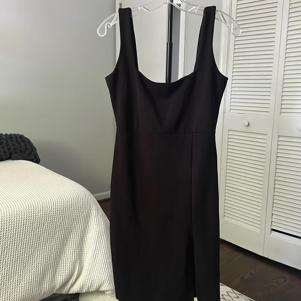 Misguided Mini Black Dress - Picture 1 of 6